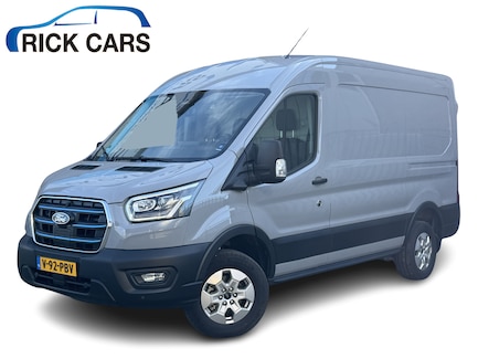 Ford E-Transit 0