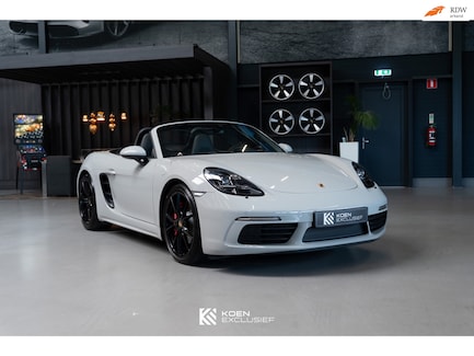 Porsche 718 Boxster 0