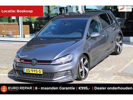 Volkswagen Golf 0