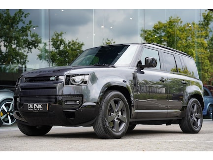 Land Rover Defender 0