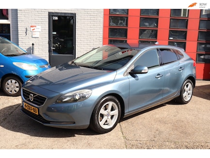 Volvo V40 0