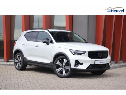 Volvo XC40 0