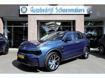 Lynk & Co 01 0