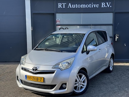 Toyota Verso-S 0