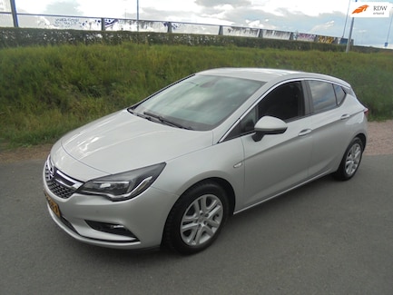 Opel Astra 0