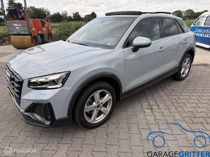 Audi Q2 0