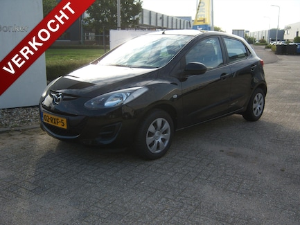 Mazda 2 0
