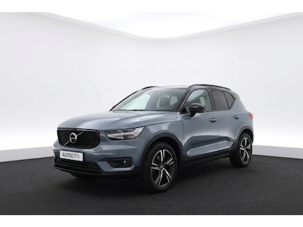 Volvo XC40 0