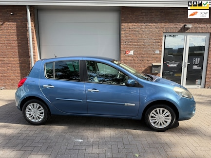 Renault Clio 0