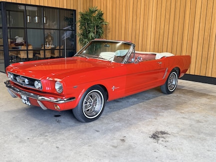 Ford Mustang 0