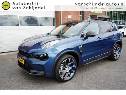 Lynk & Co 01 0