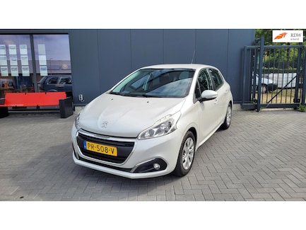 Peugeot 208 0
