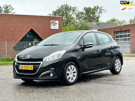 Peugeot 208 0