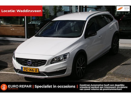 Volvo V60 Cross Country 0