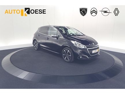 Peugeot 208 0