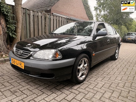 Toyota Avensis 0
