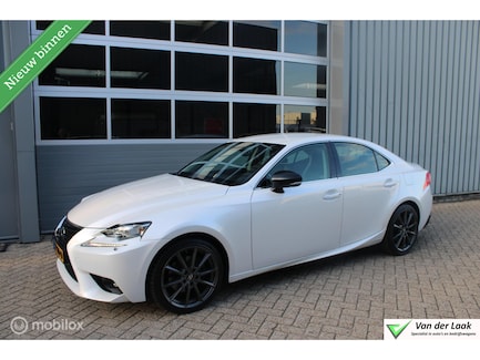 Lexus IS 0