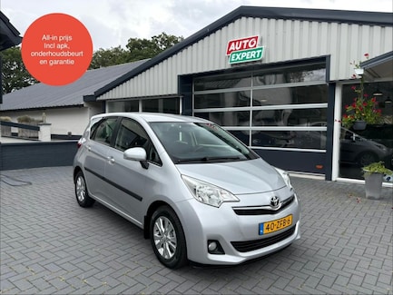 Toyota Verso-S 0