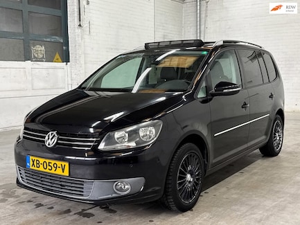 Volkswagen Touran 0