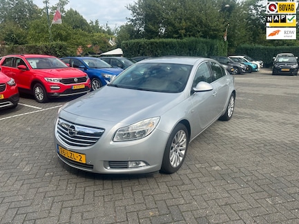 Opel Insignia 0