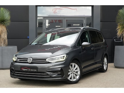 Volkswagen Touran 0