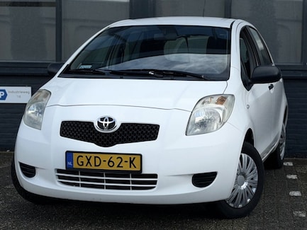 Toyota Yaris 0