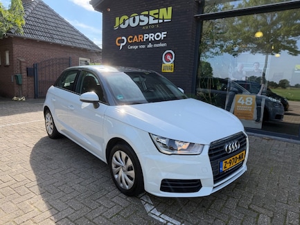 Audi A1 0