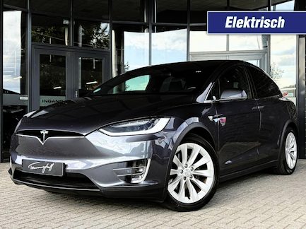 Tesla Model X 0