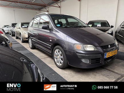 Mitsubishi Space Star 0
