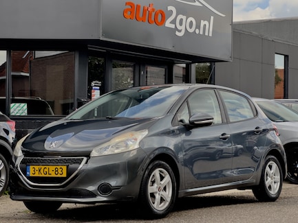 Peugeot 208 0