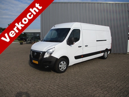 Nissan NV400 0