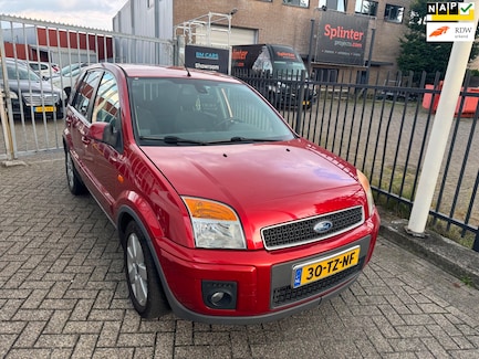 Ford Fusion 0