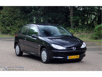 Peugeot 206 0