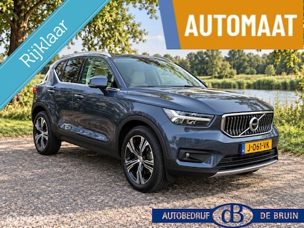 Volvo XC40 0
