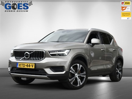 Volvo XC40 0