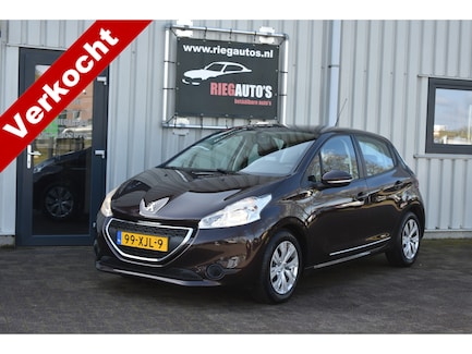 Peugeot 208 0