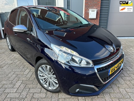 Peugeot 208 0