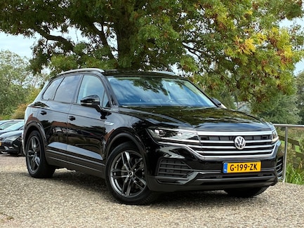 Volkswagen Touareg 0
