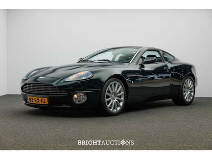 Aston Martin Vanquish 0
