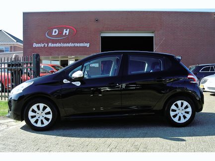 Peugeot 208 0