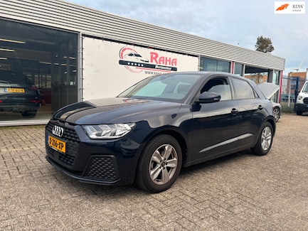 Audi A1 0