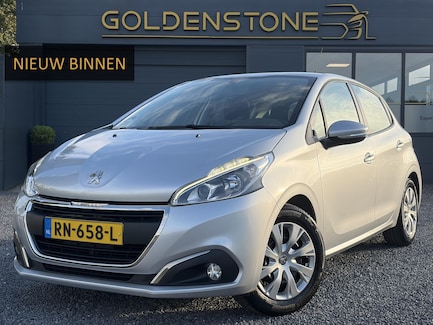 Peugeot 208 0