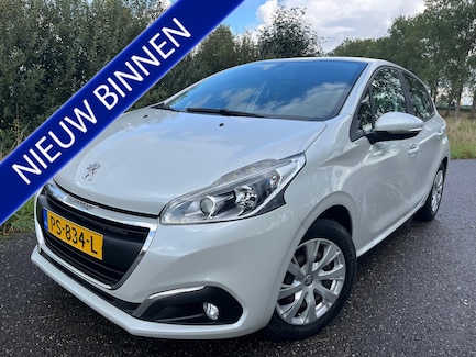 Peugeot 208 0