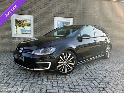Volkswagen Golf 0