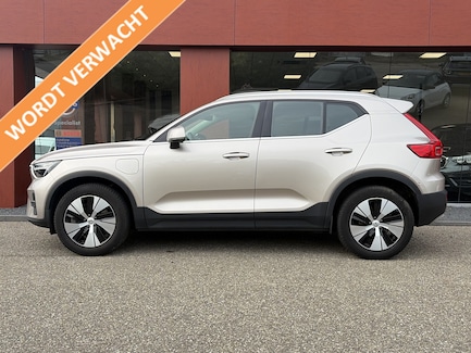 Volvo XC40 0