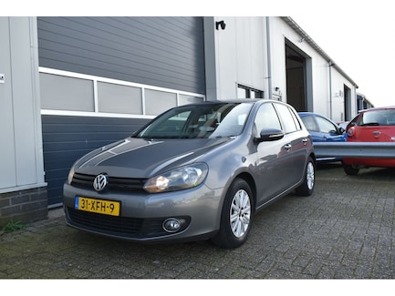 Volkswagen Golf 0