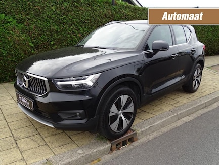 Volvo XC40 0