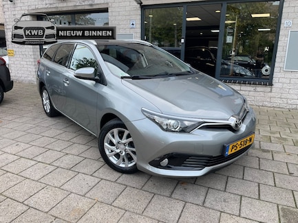 Toyota Auris 0