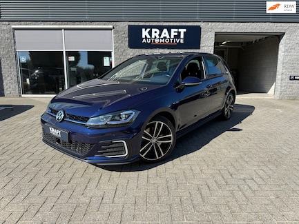 Volkswagen Golf 0