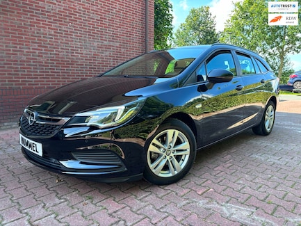 Opel Astra 0